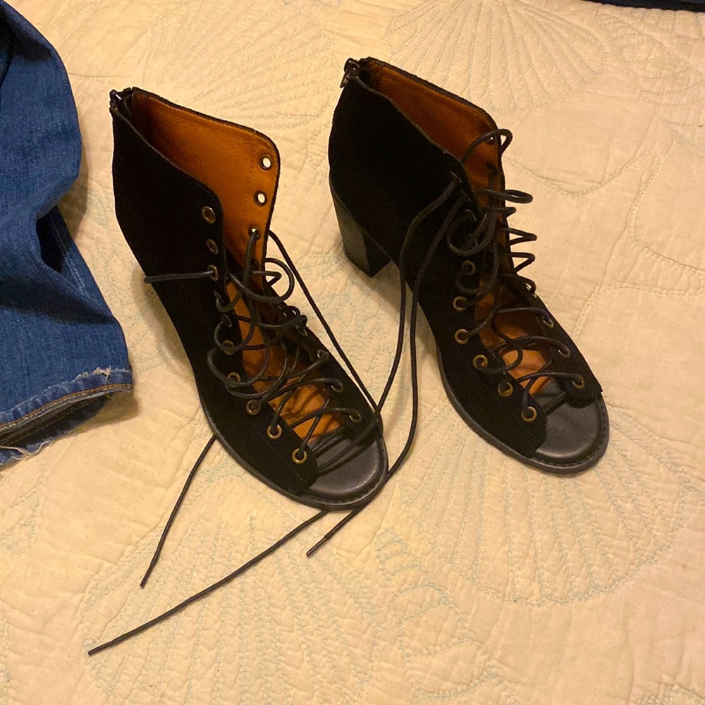 New heels Jeffrey Campbell